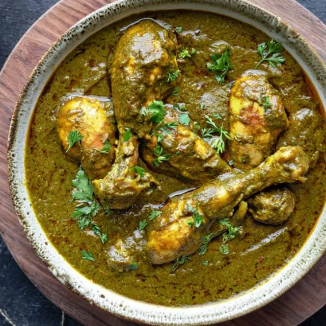 Saag Chicken.