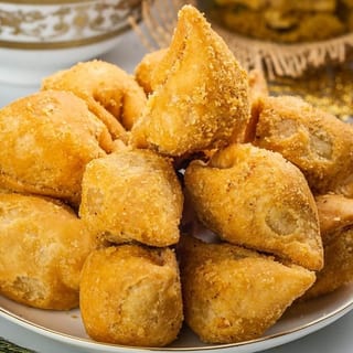 Large Samosa Platter (20 Pcs)