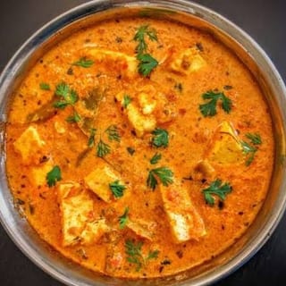 Shahi Paneer (Half Tray)